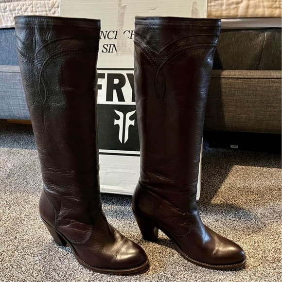 FRYE BOOTS - Picture 2 of 8